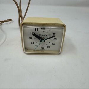 Vintage Mini Timex Model 7369A Alarm Clock Tested Working Made In USA Cracked